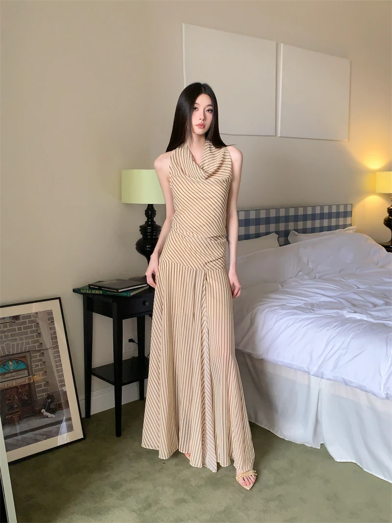 法式荡领条纹无袖背心连衣裙女夏季设计感收腰裙子气质a字裙长裙