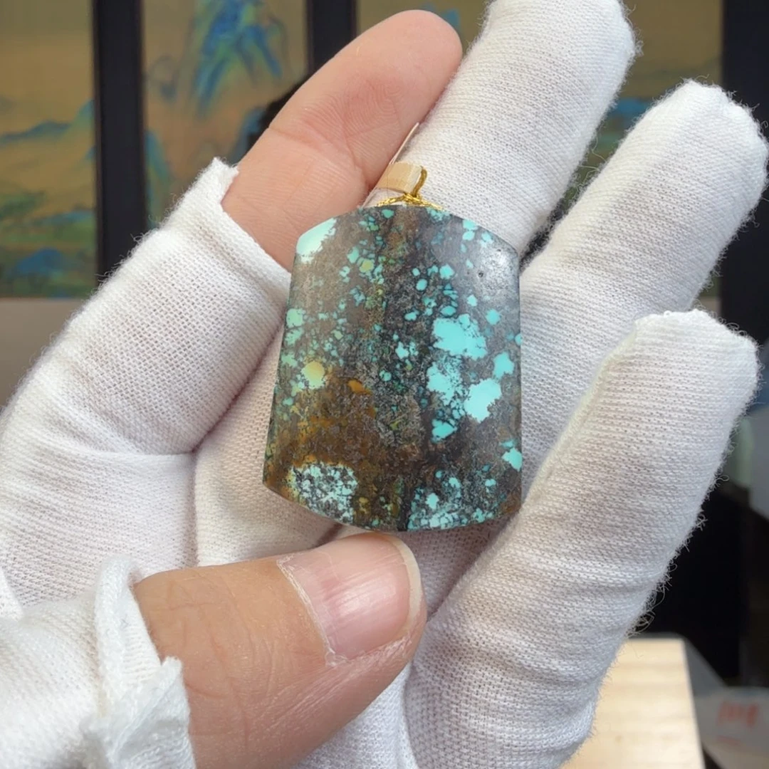 绿松石未镶嵌珠宝奇石