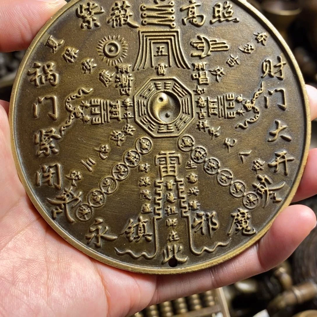 精美铜器做工精良