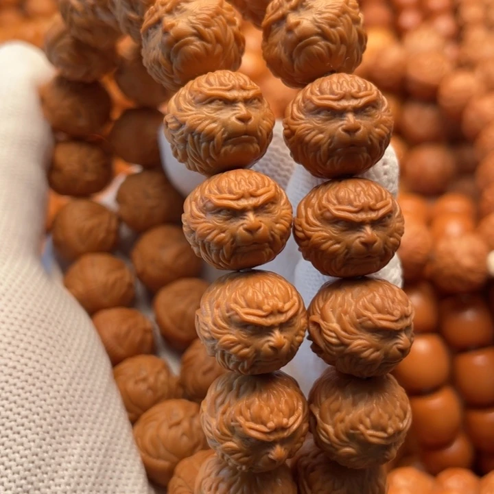 猴头核桃吊坠北*斗战胜佛