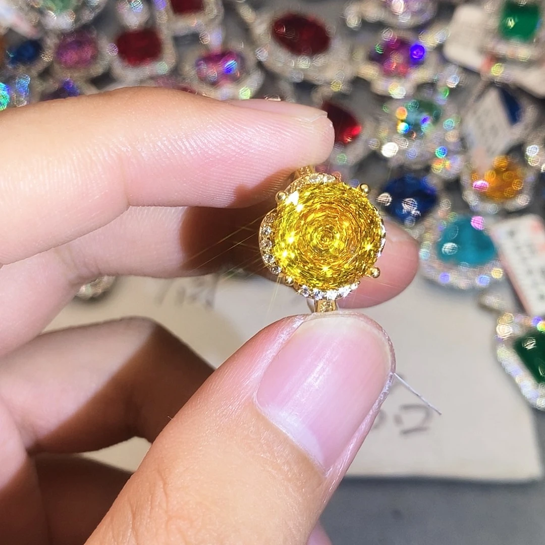 合金石英质玉戒指