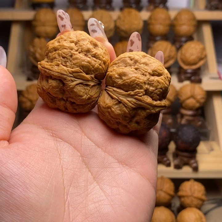 文玩核桃吊坠42金甲疙瘩包Y29