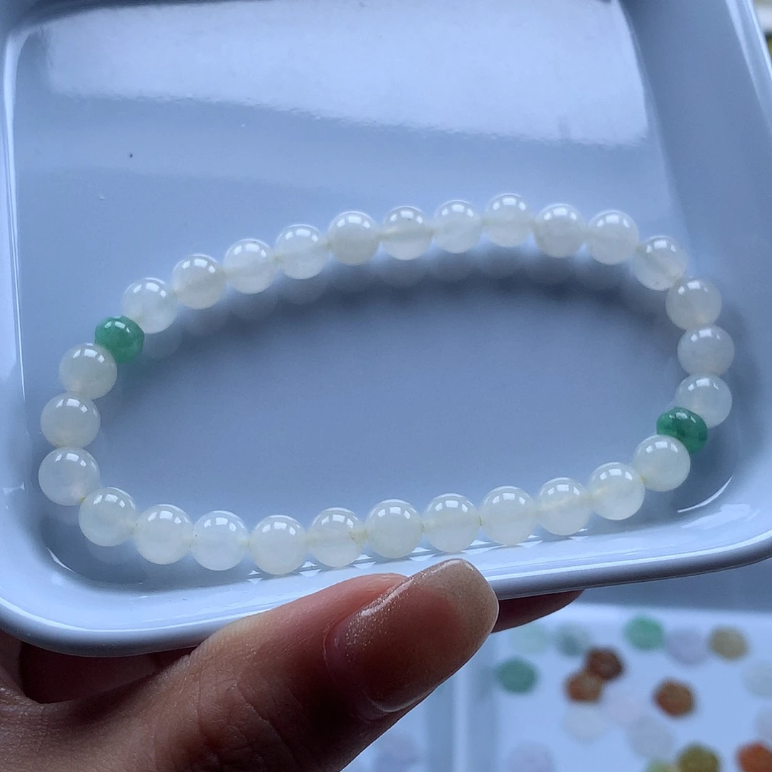 翡翠未镶嵌手串翡翠圆珠6.5