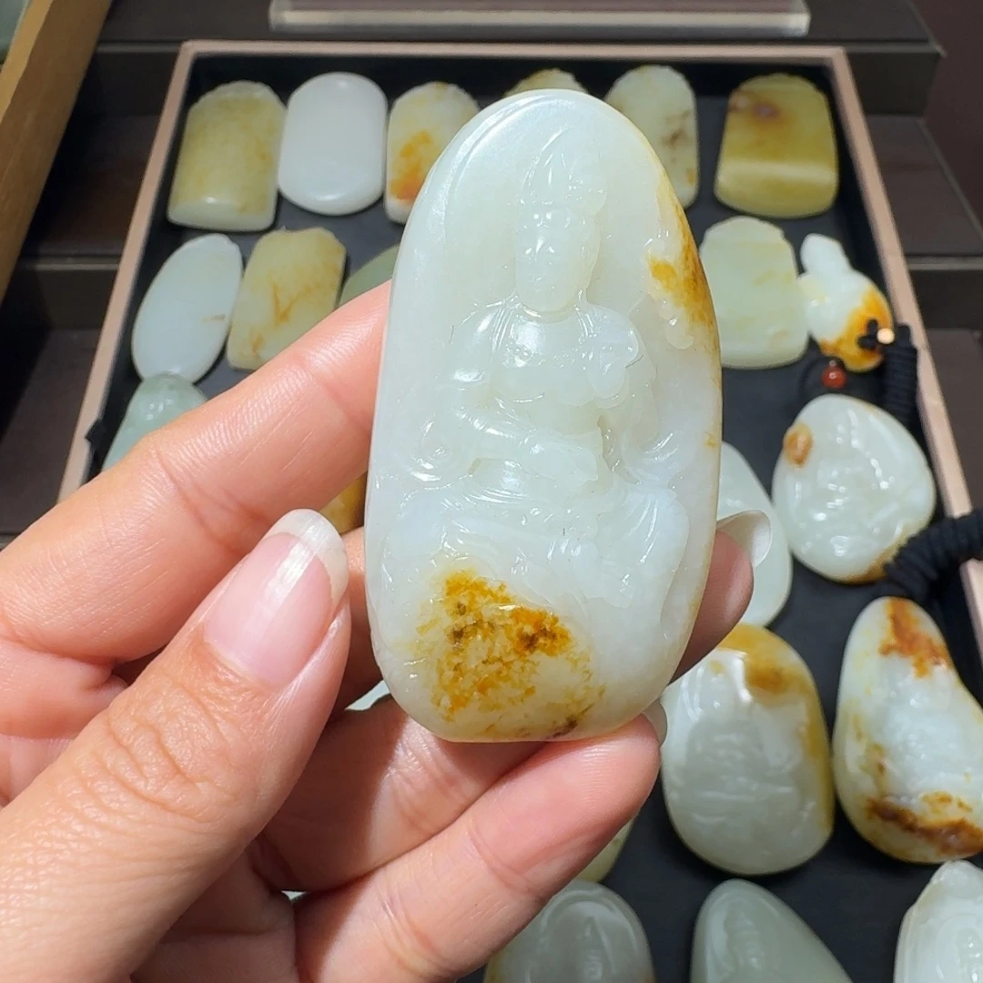 和田玉未镶嵌吊坠(不含链)