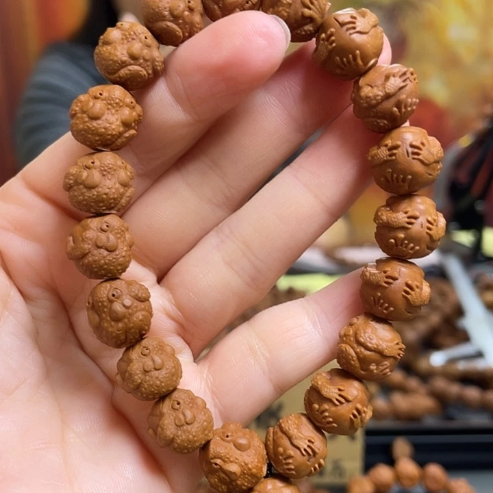 手串/手链橄榄核龙纹