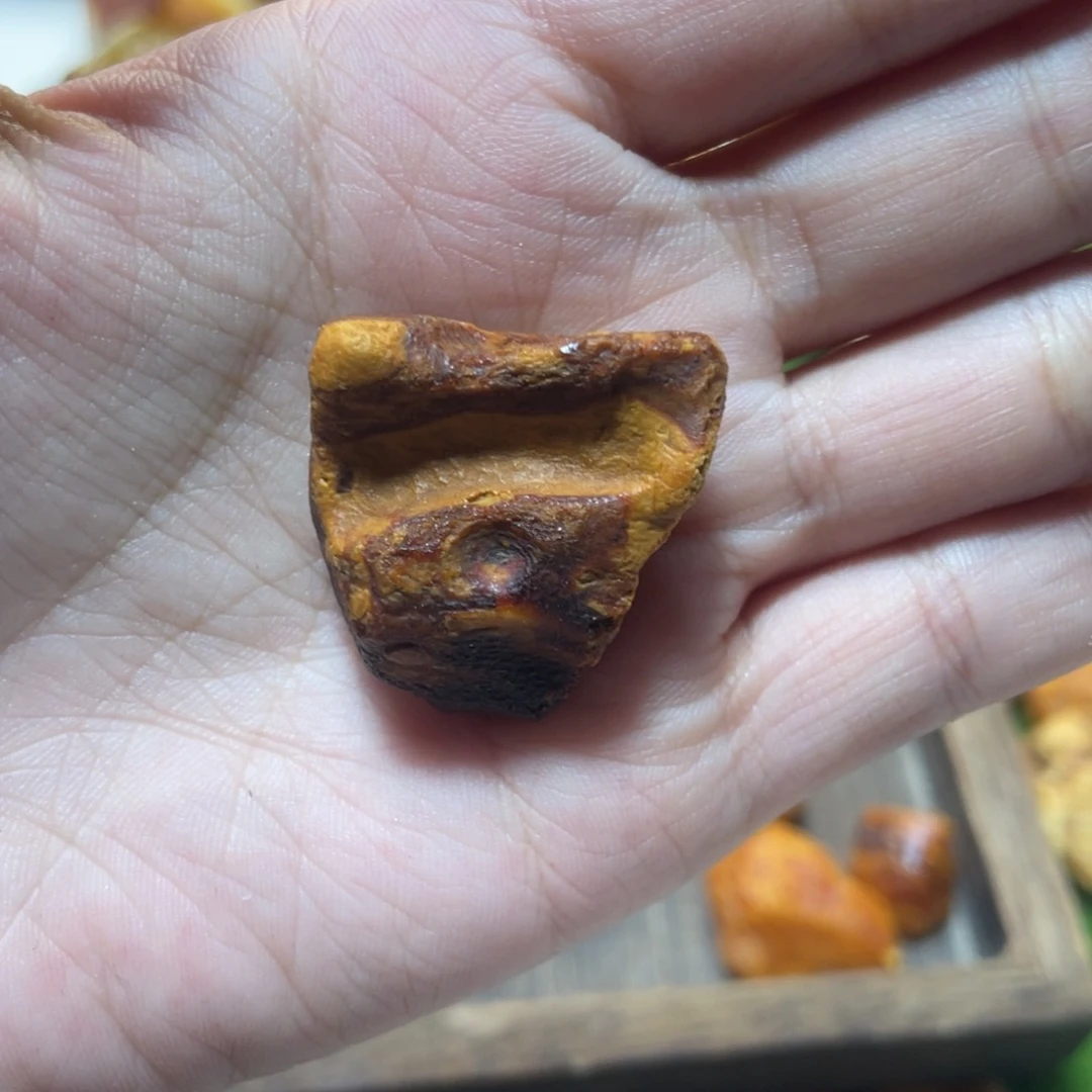 定制琥珀?*哥天然原矿