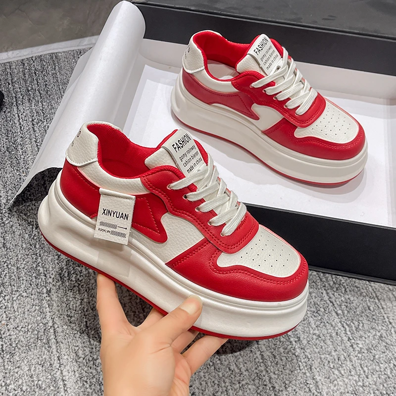 厚底小白鞋2025新款女鞋百搭小众鞋子增高运动鞋网红休闲板鞋
