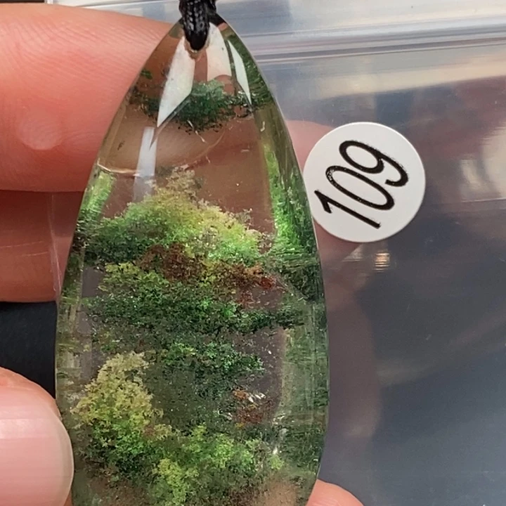 用***6未镶嵌水晶颈饰天然