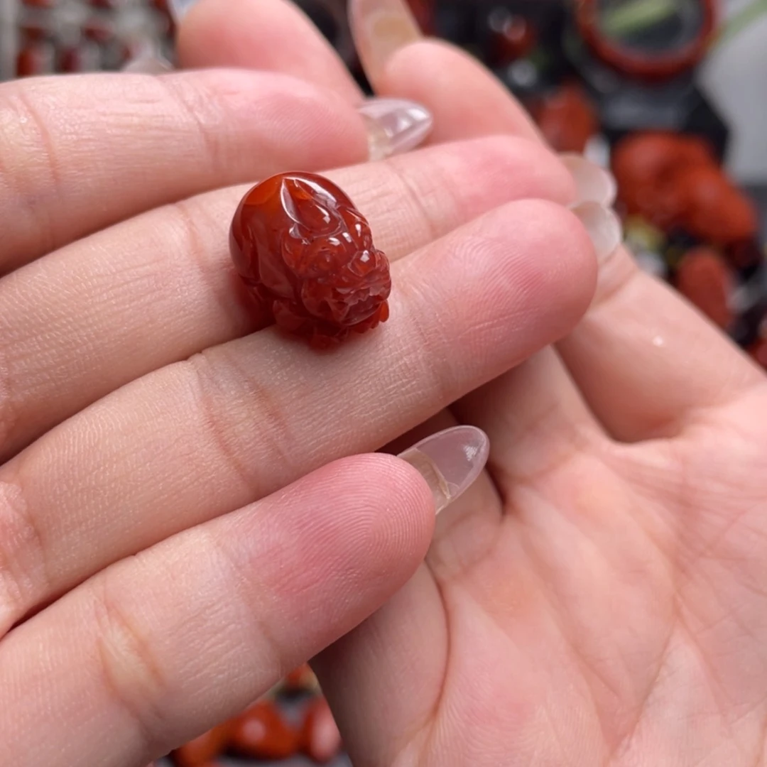 【闪购商品】未镶嵌火焰貔貅12m南红玛瑙