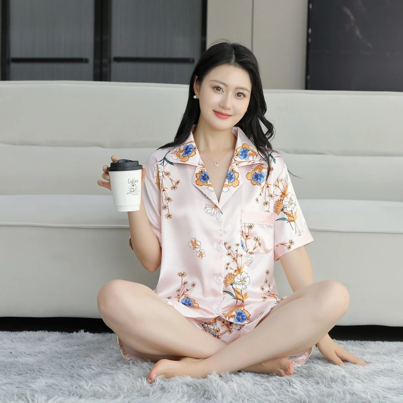 【现货直发】高档冰丝睡衣套装女士大码宽松休闲家居夏季薄款碎花