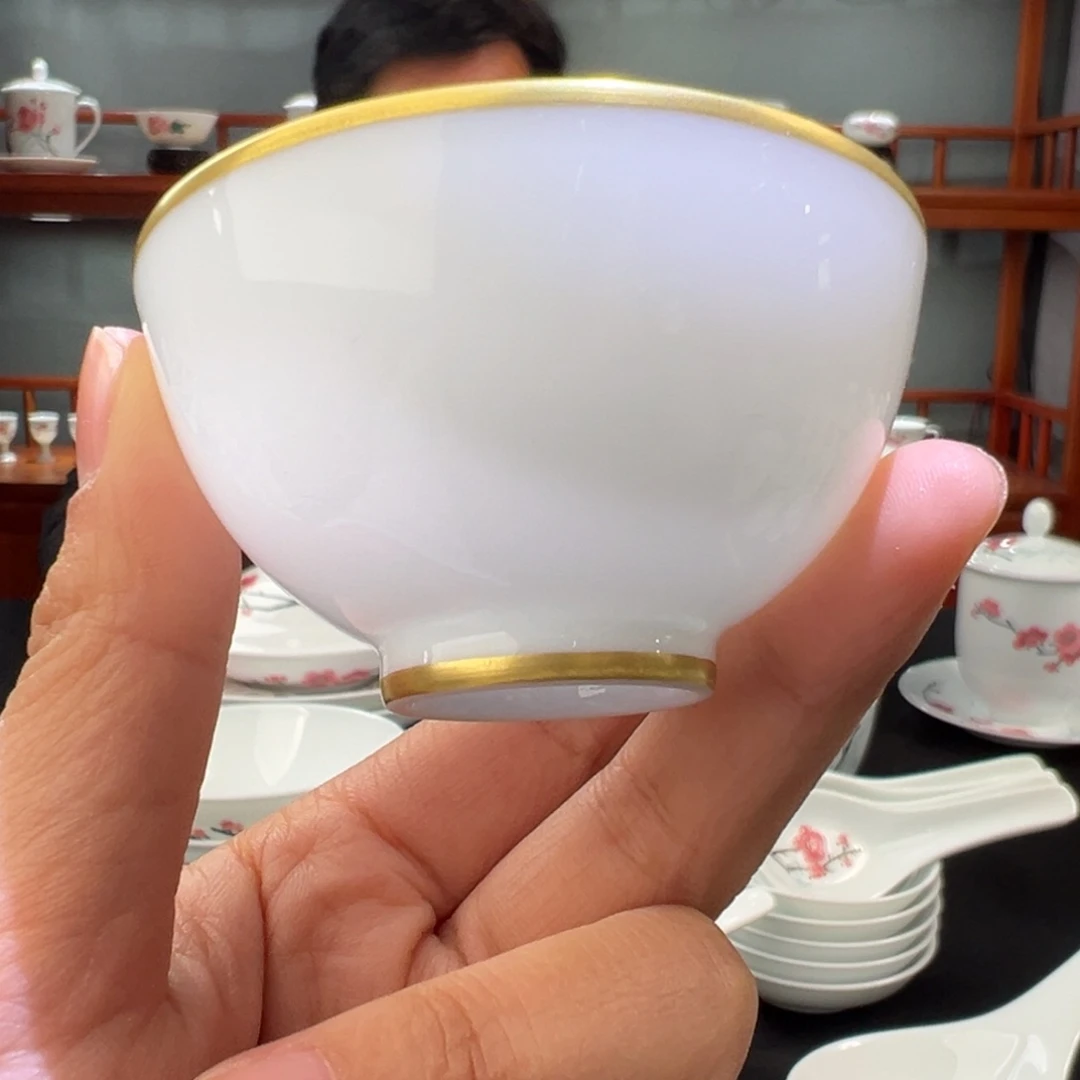 柴窑素胎描金杯（雍正底款）