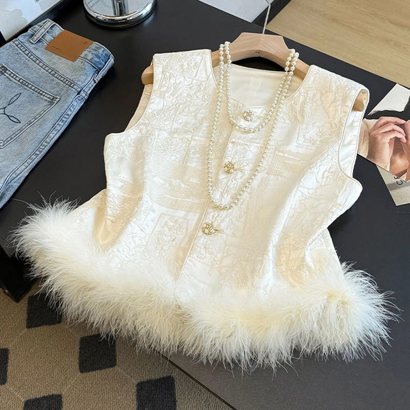 年轻版国风马甲女秋冬重工刺绣坎肩外搭无袖背心毛毛新中式马夹