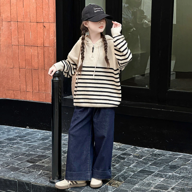 女童秋装毛衣套装2024新款女大童秋冬季针织上衣儿童牛仔裤两件套