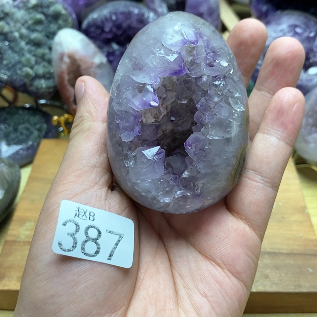 未镶嵌水晶大型摆件（非配饰）