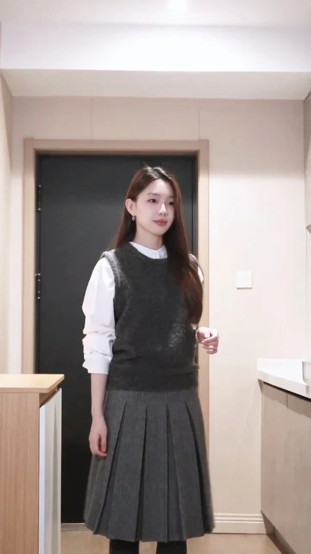 学院风套装白色衬衫长袖女装叠穿马甲秋季高腰半身裙miu系三件套