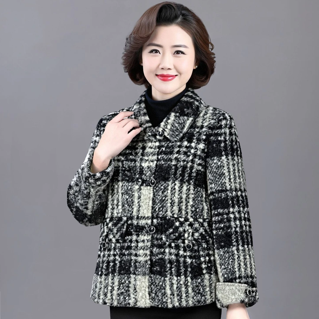 中老年妈妈秋冬外套新款洋气格子毛呢大衣短款贵夫人品牌呢子上衣