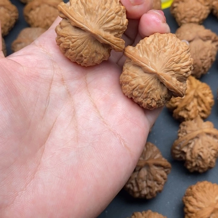 文玩核桃吊坠金锭36