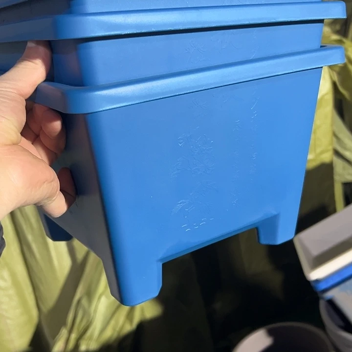 瑕疵蓝色方盆3个26外径