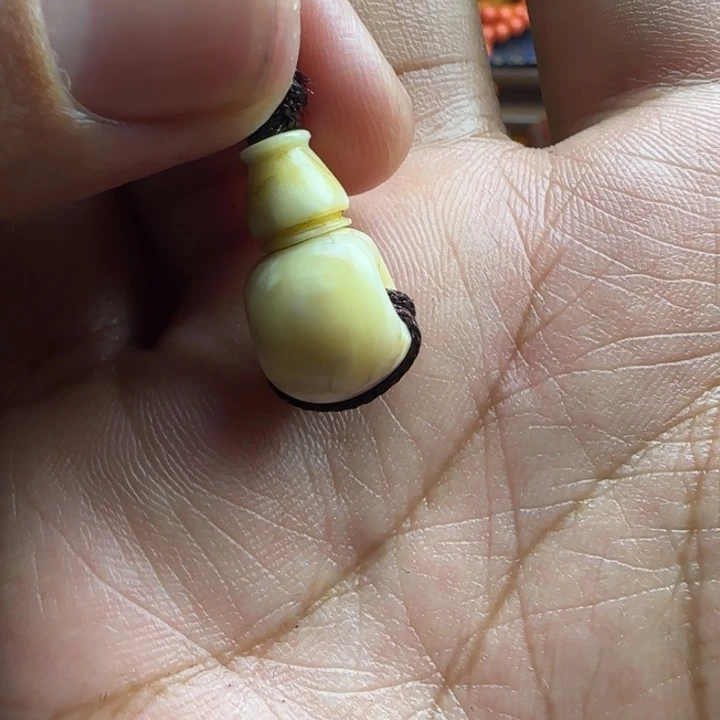 【闪购商品】橄榄核手串/手链?扎西德勒