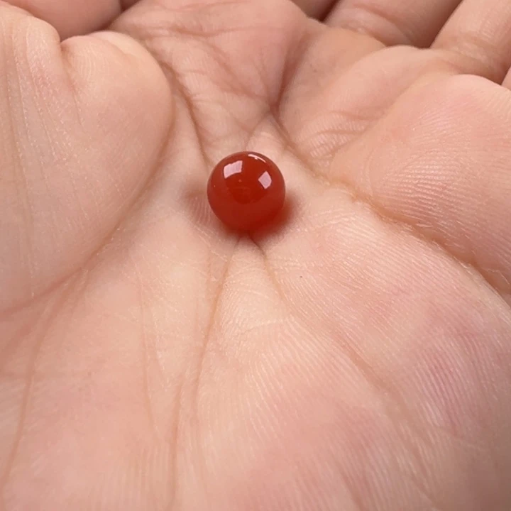 南红玛瑙未镶嵌圆珠7.2