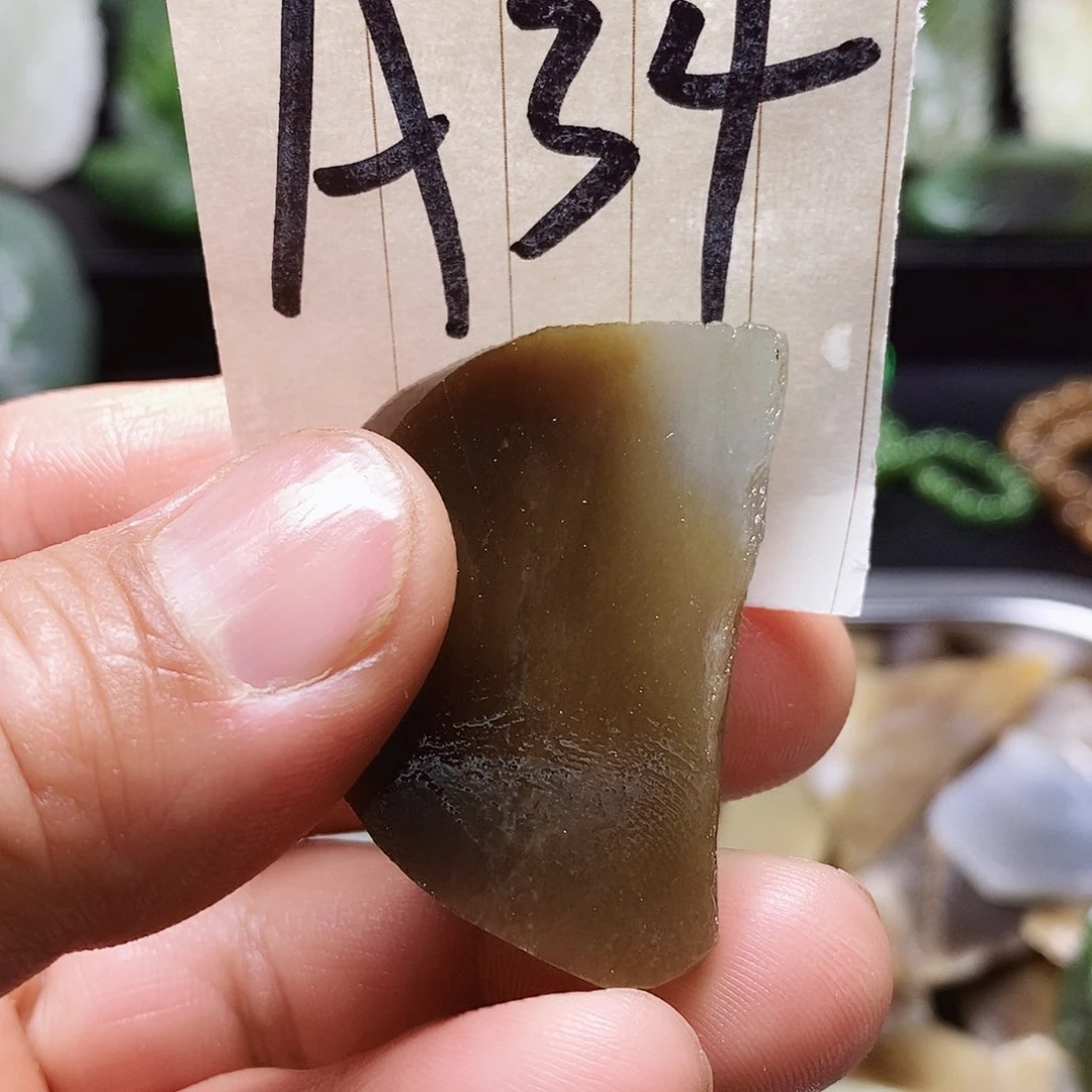 和田玉（糖玉）未镶嵌珠宝半成品