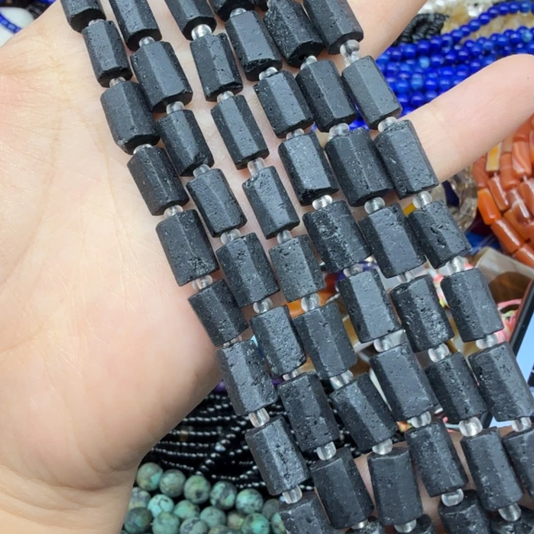 珠宝半成品水晶未镶嵌7×9黑碧原石柱形一条