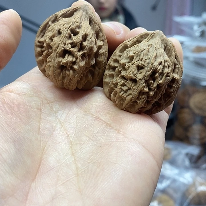 文玩核桃把件34.5望月小众