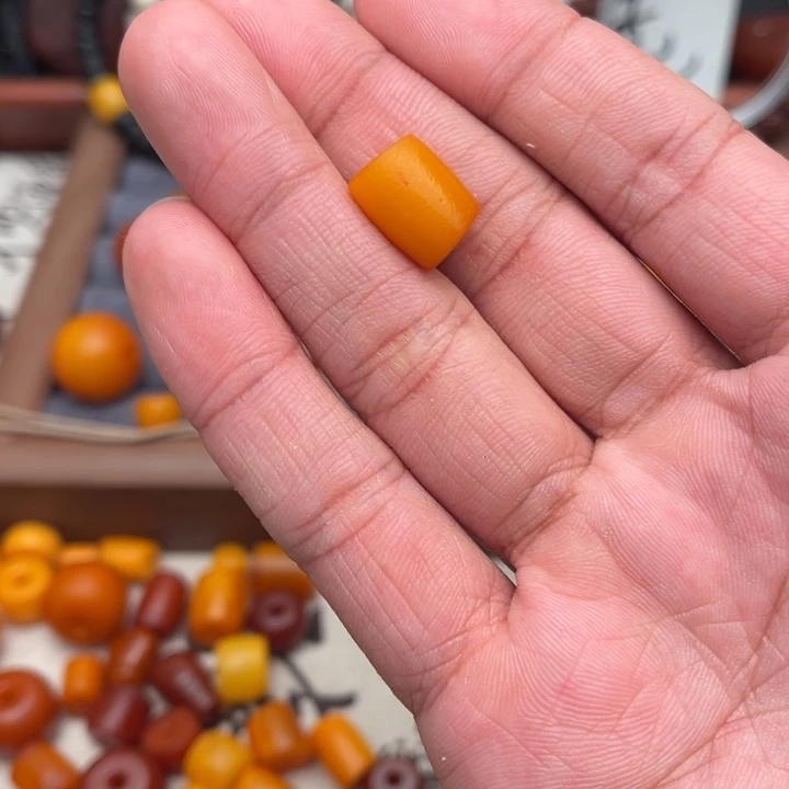 益***轩琥珀未镶嵌裸石蜜蜡马蹄