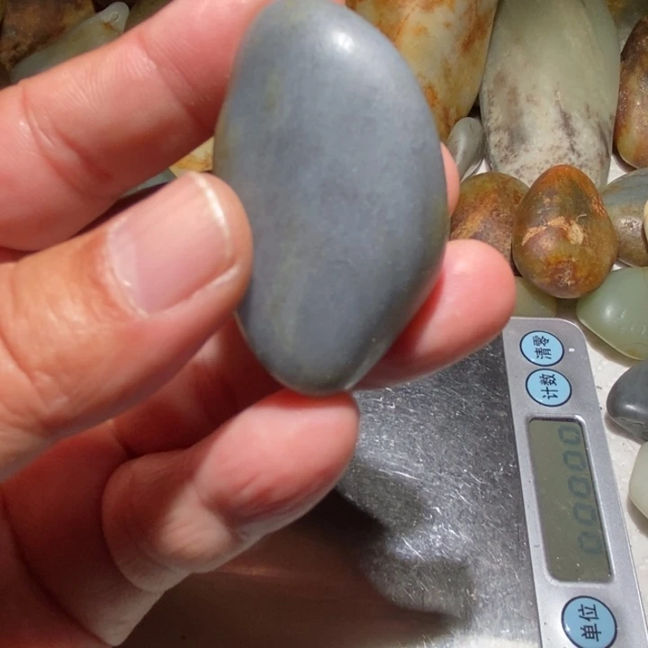 和田玉（子料）未镶嵌颈饰