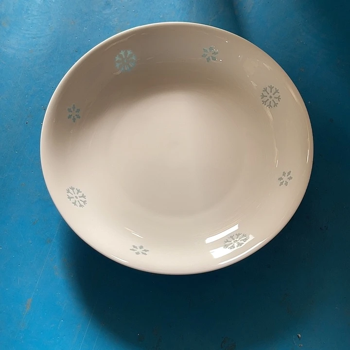 瓷片雪花玲珑八英寸深盘四个，包邮