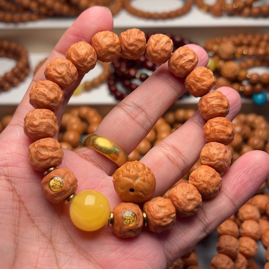 呸***.猴头核桃手串游龙