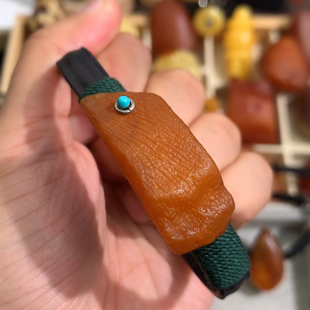 蜜蜡裸石未镶嵌姚*姚你