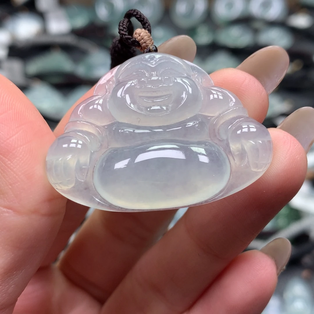 翡翠颈饰未镶嵌佛公