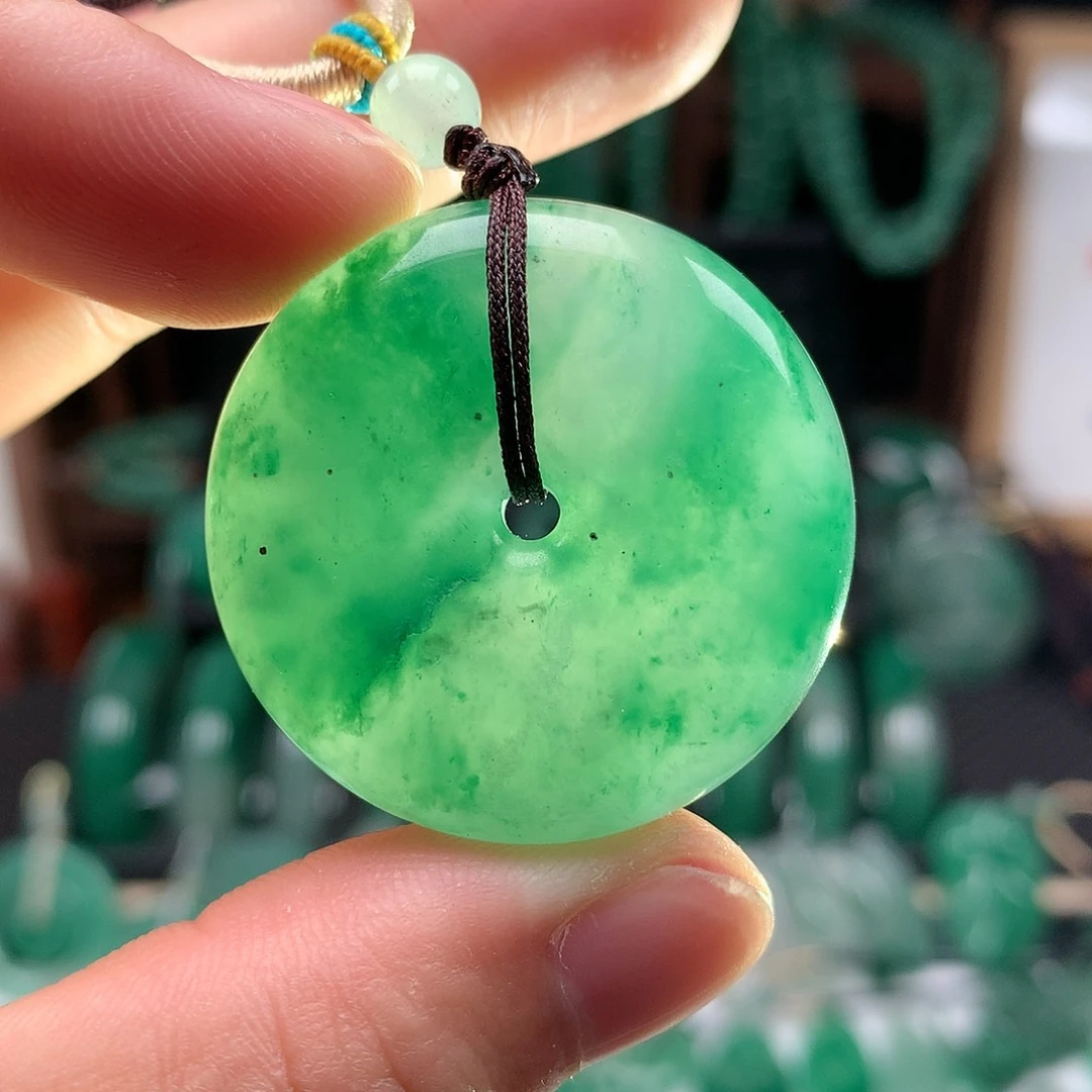 石英质玉吊坠(不含链)未镶嵌平安扣