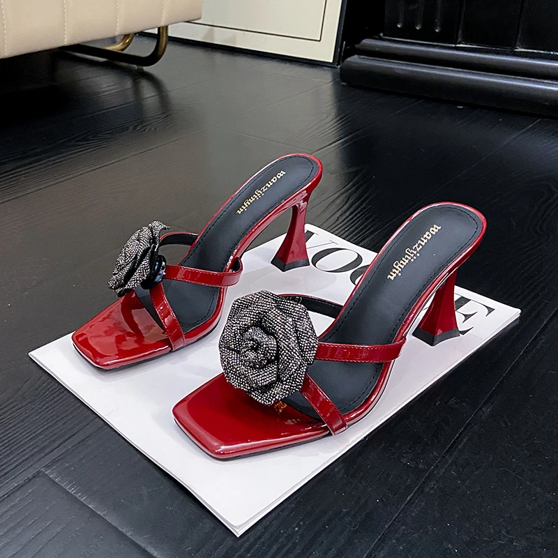 【7公分】性感方头气质水钻山茶花百搭露趾2025夏季细跟拖鞋女