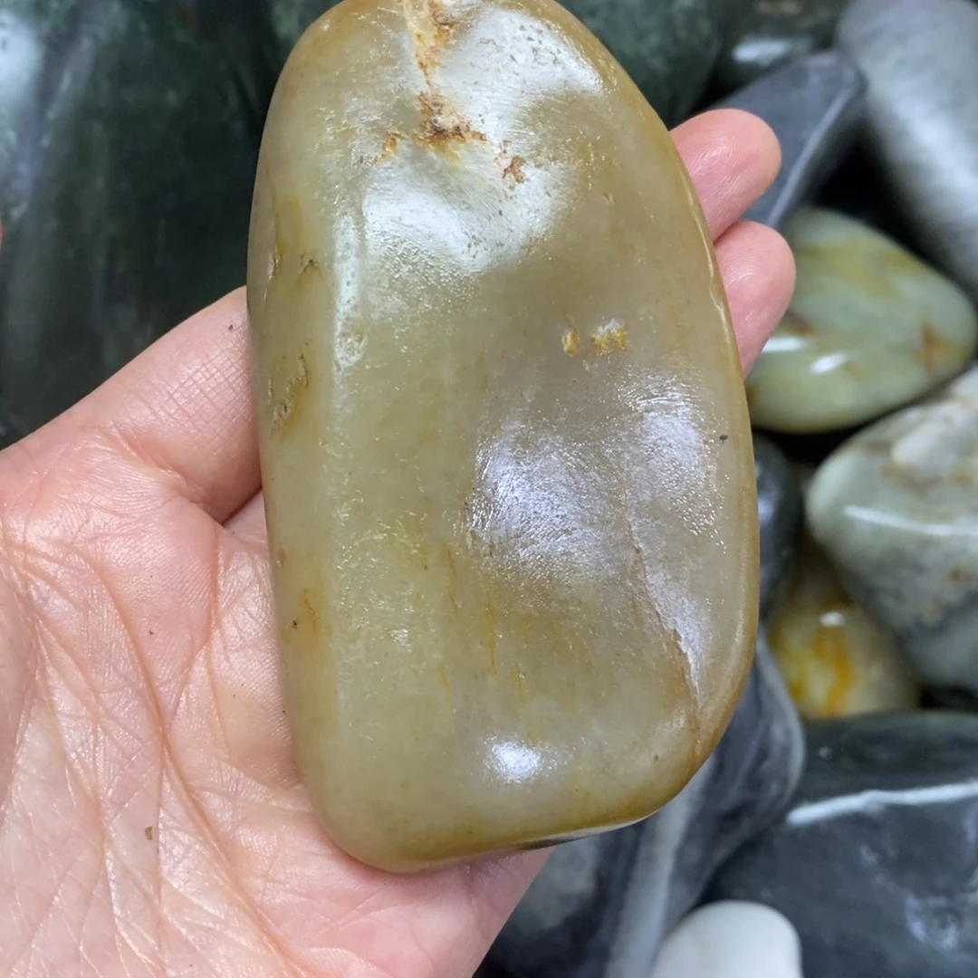 未镶嵌和田玉（糖玉）挂件大*G