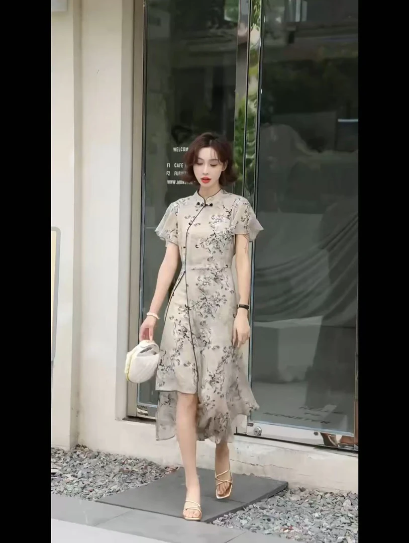 王姐专属-2025夏季立领盘扣改良旗袍开叉荷叶边连衣裙【尺-205】