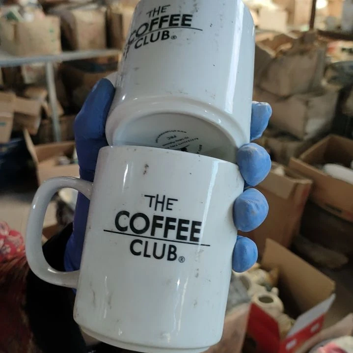 摆件陶瓷盘子碗啥都有