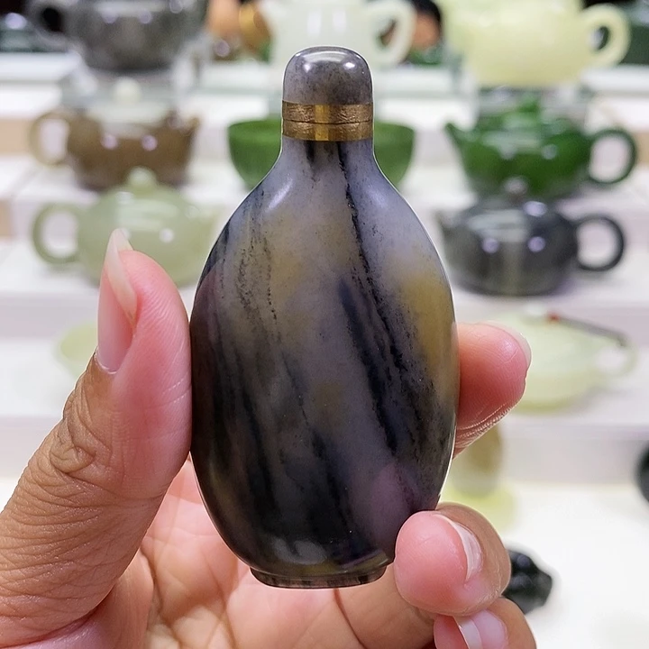 未镶嵌和田玉挂件江*