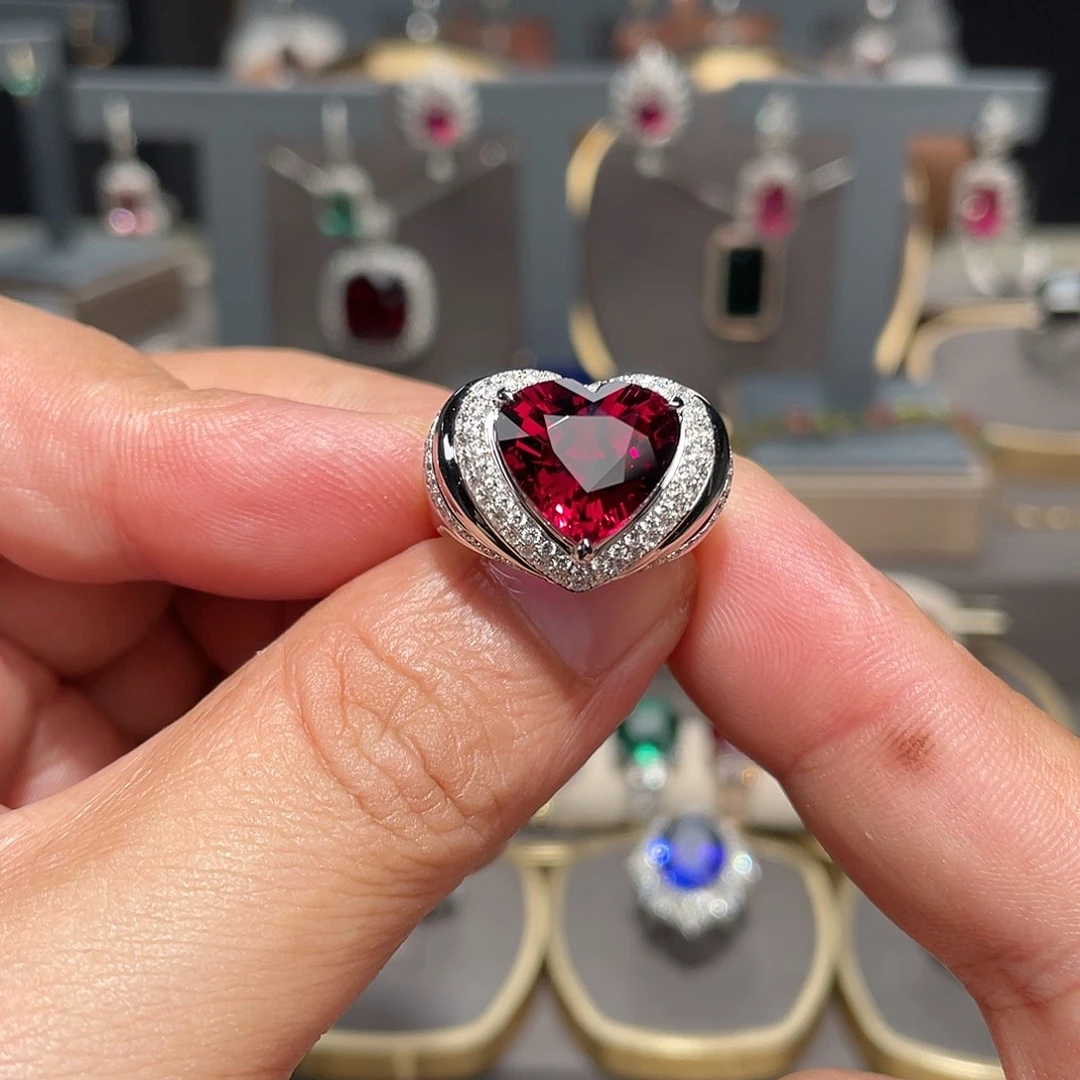 18K金镶嵌戒指碧玺5.38ct