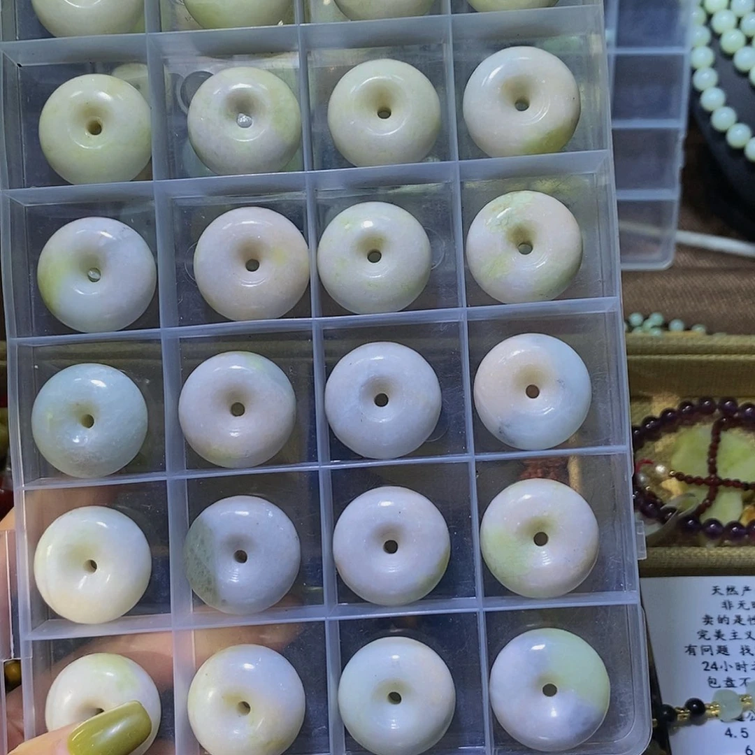 蛇纹石玉其他未镶嵌D***T42