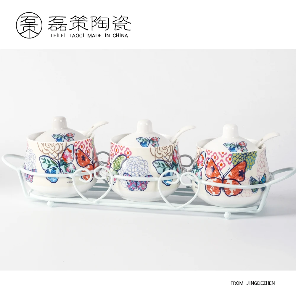 欧美家用陶瓷创意带盖调味罐带架套装 厨房用调味瓶 三个装