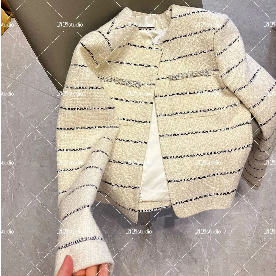 巨显气质条纹小香风金属扣上衣女圆领粗花呢短外套