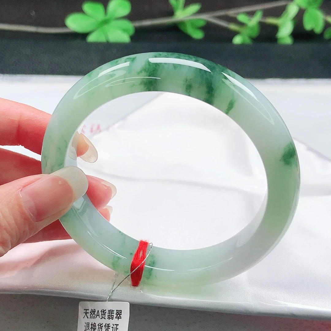 未镶嵌手镯翡翠60圈