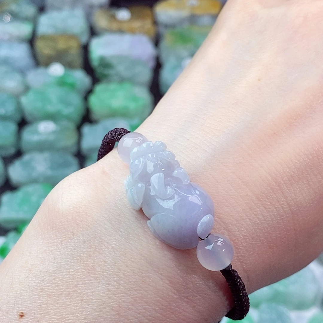 颈饰未镶嵌翡翠天然