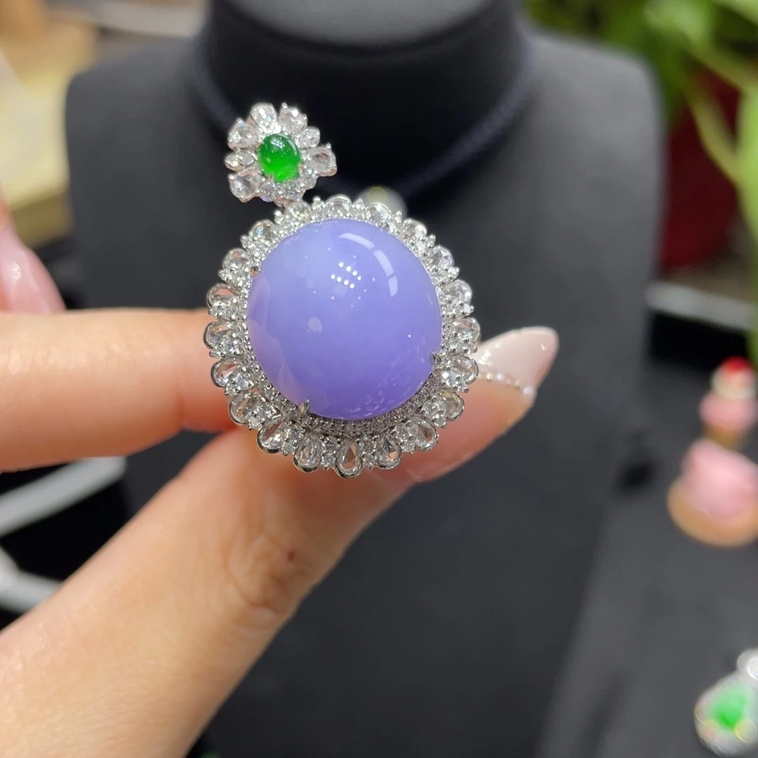 翡翠颈饰18K金镶嵌天然缅甸翡翠a货