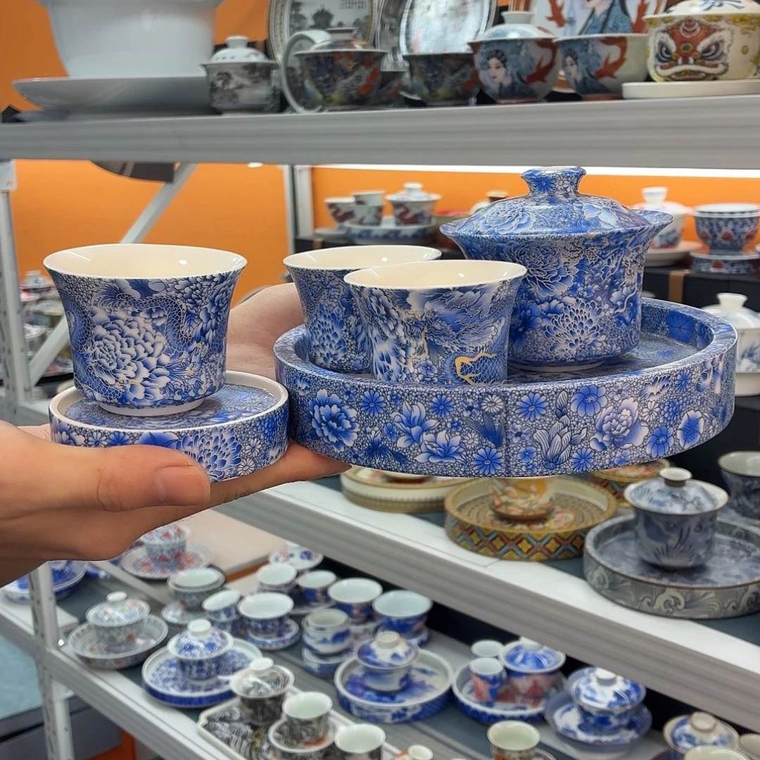 吃吃吃吧吃瓜吃茶具