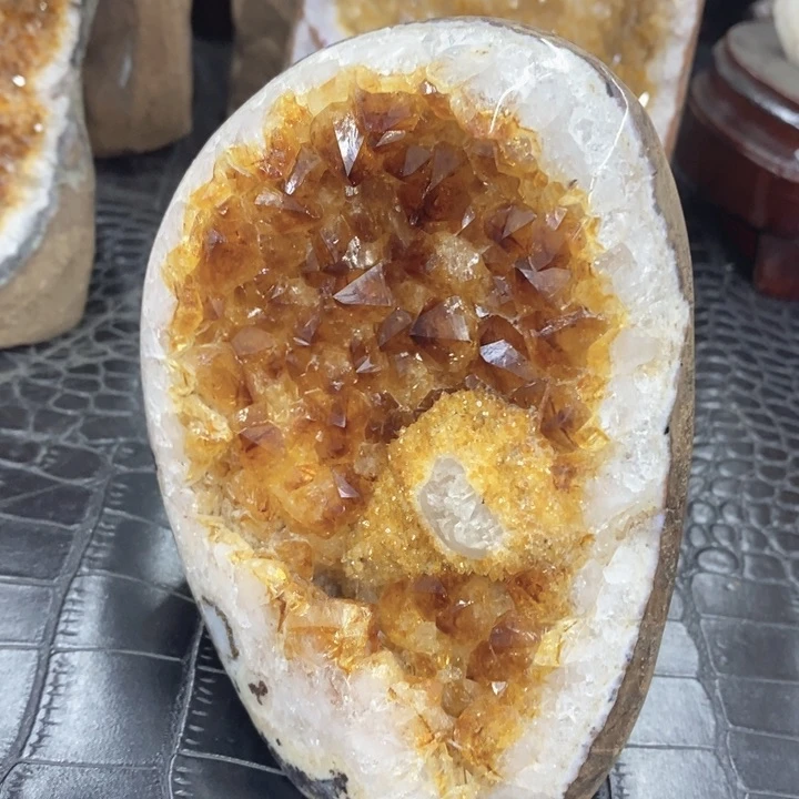 未镶嵌珠宝半成品紫晶