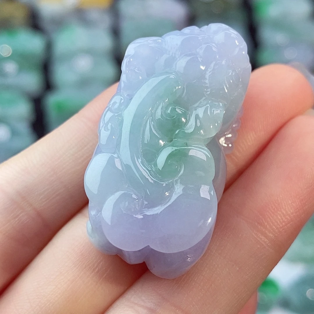 颈饰未镶嵌翡翠天然