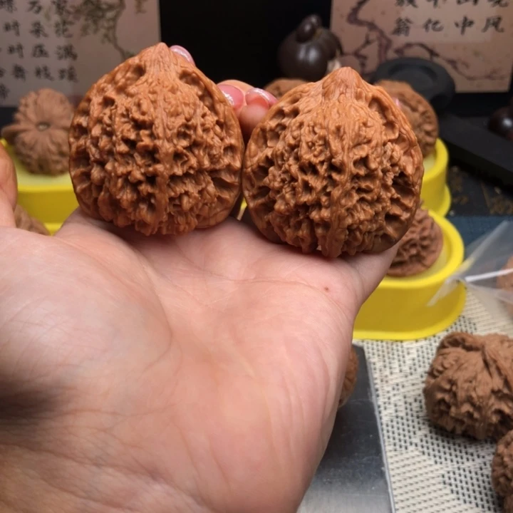 文玩核桃吊坠44全品满天星